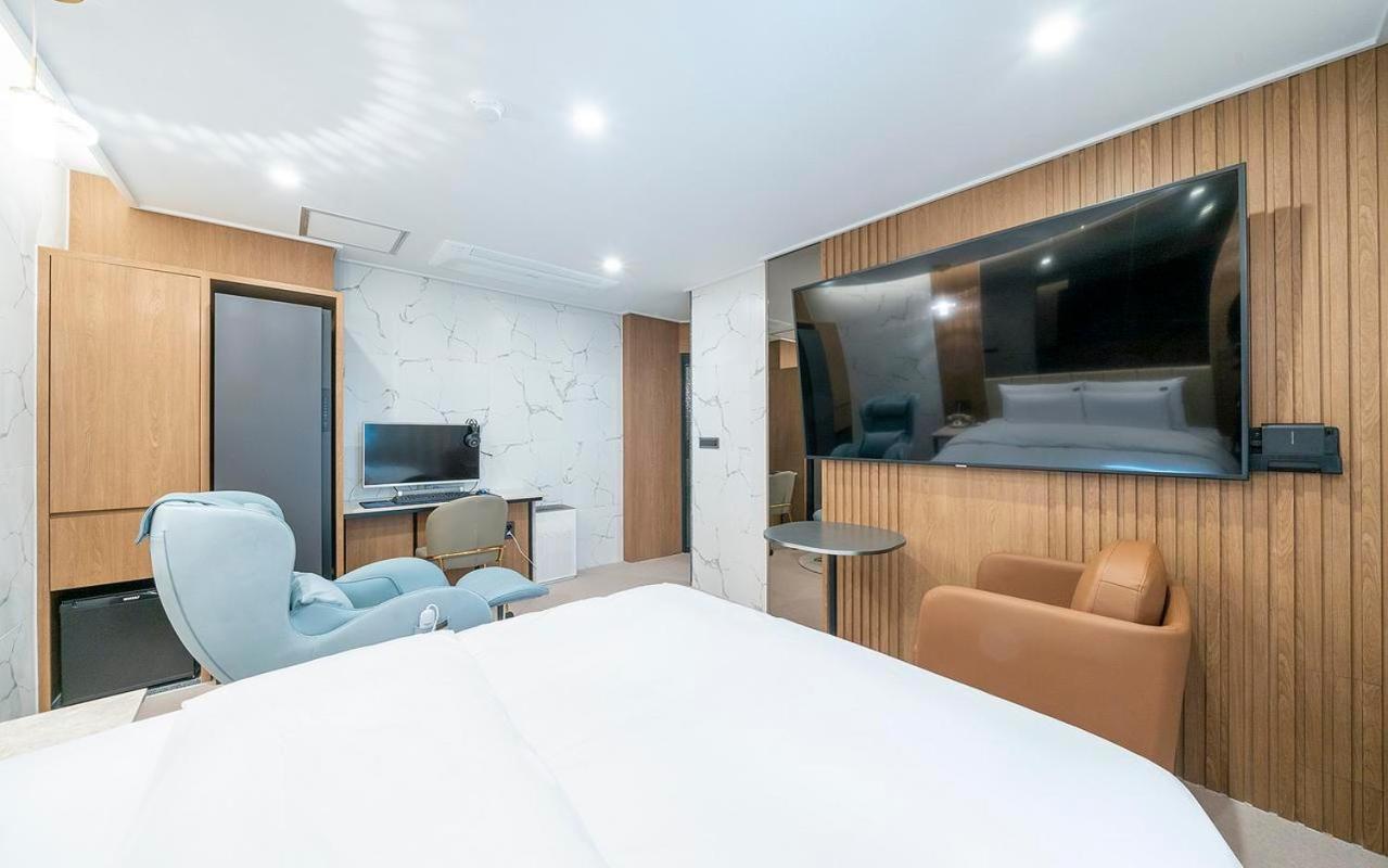 Rosy Hotel Cheongju Eksteriør bilde