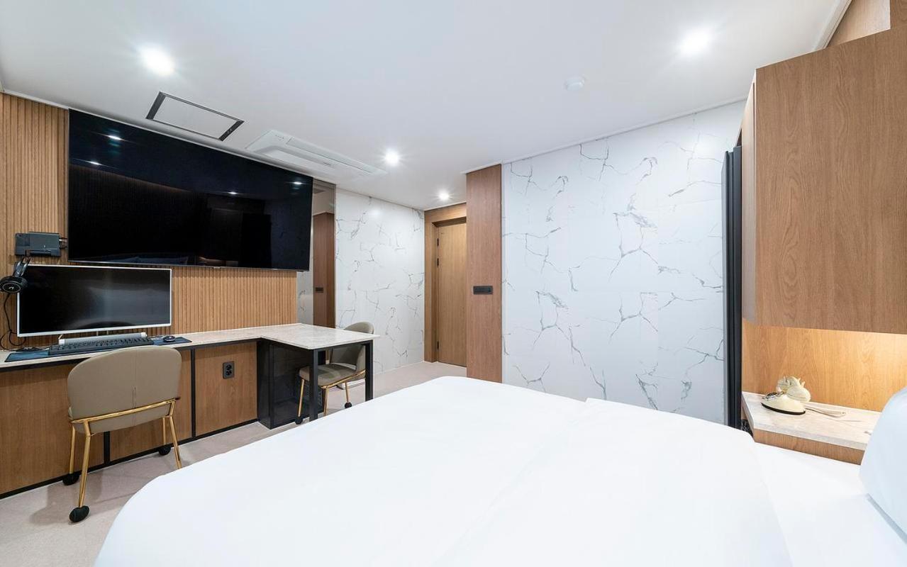 Rosy Hotel Cheongju Eksteriør bilde